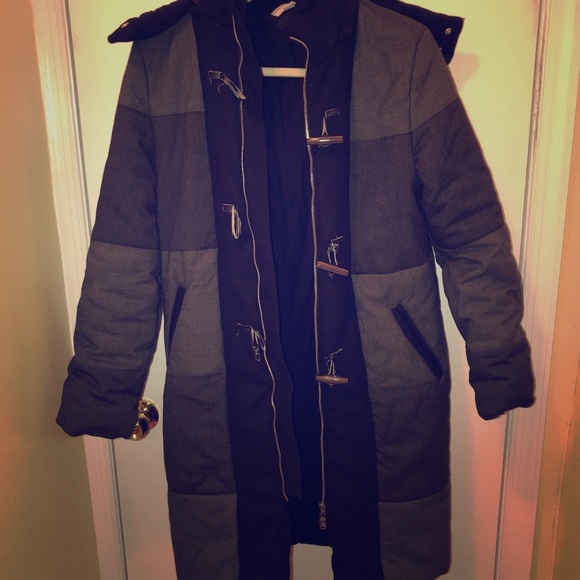 3/4 Puffy Peacoat - Picture 1 of 4